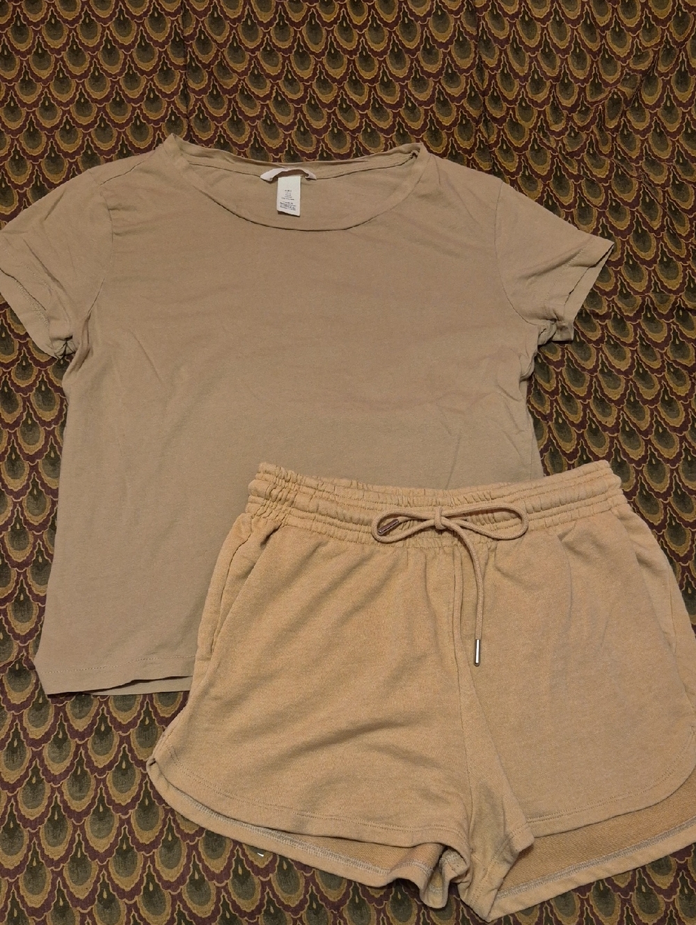 H&M Beige Lounge Tee and Shorts Set